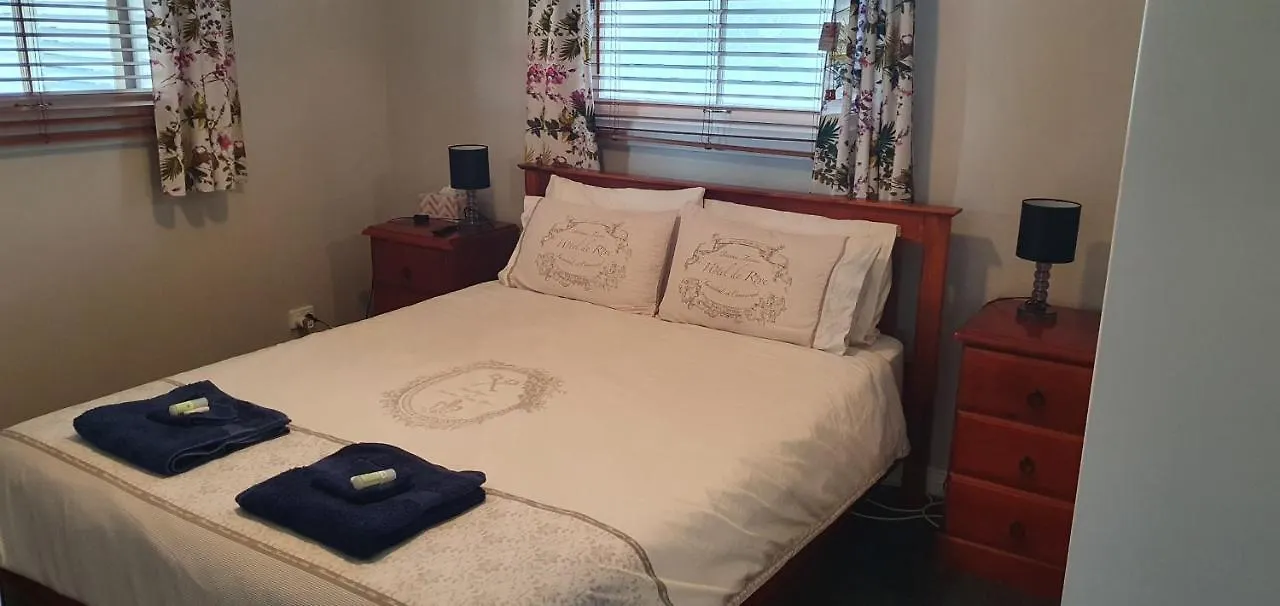 Bed & Breakfast Sustainable B&B By The Bay Brisbane
